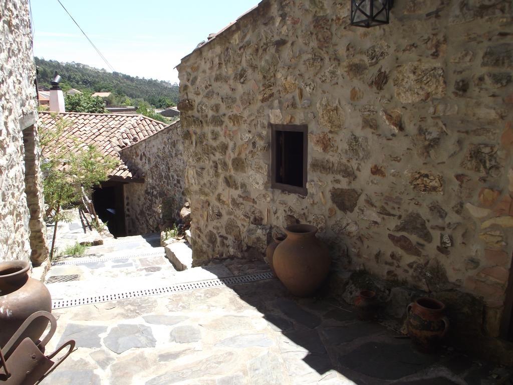 Hotel Casa Do Ze Sapateiro à Ferraria de São João Extérieur photo